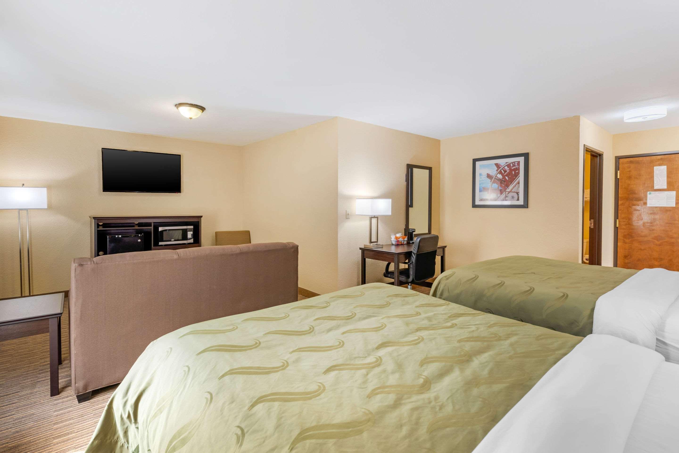 Quality Inn & Suites Brandenburg - Fort Knox Ngoại thất bức ảnh