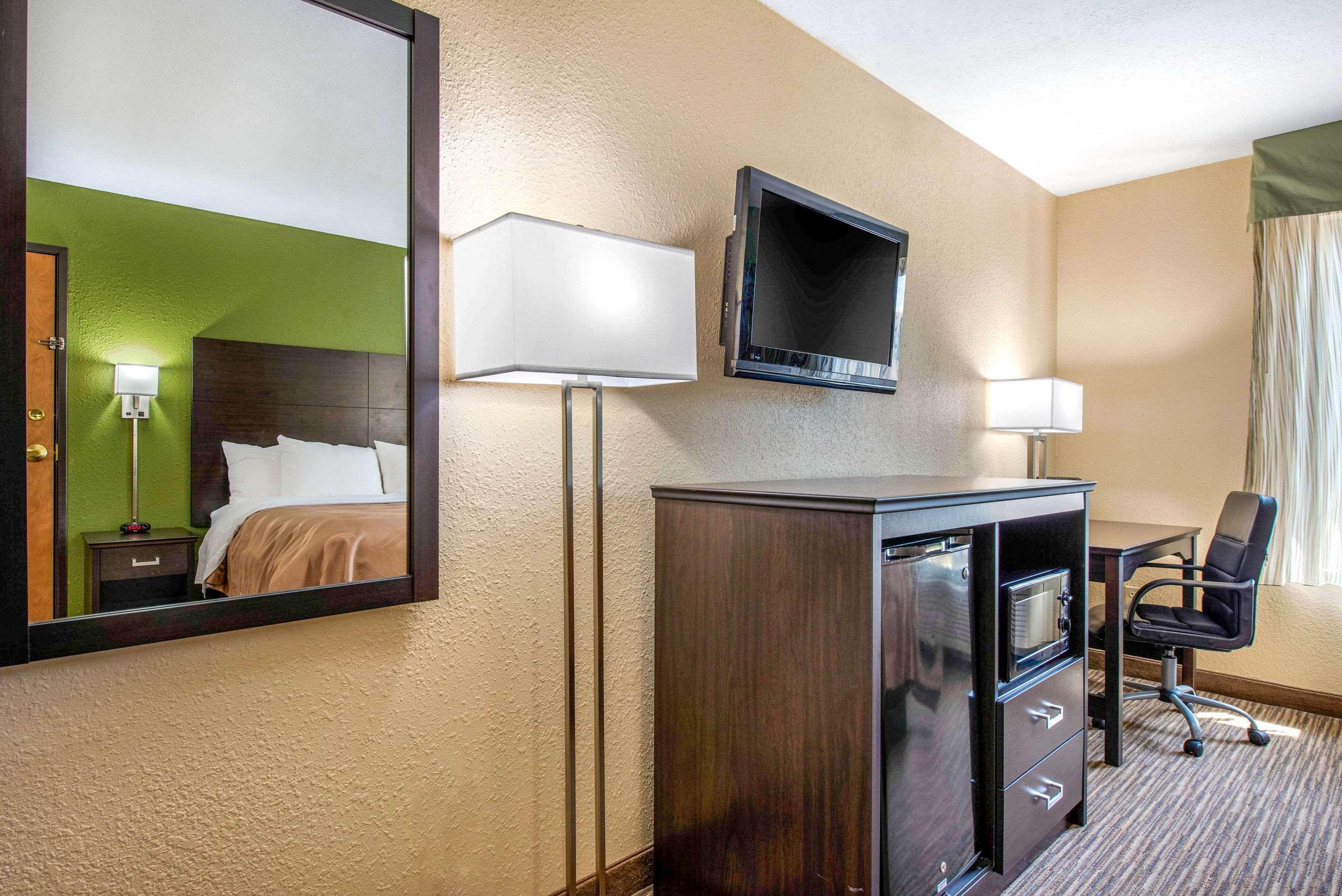 Quality Inn & Suites Brandenburg - Fort Knox Ngoại thất bức ảnh