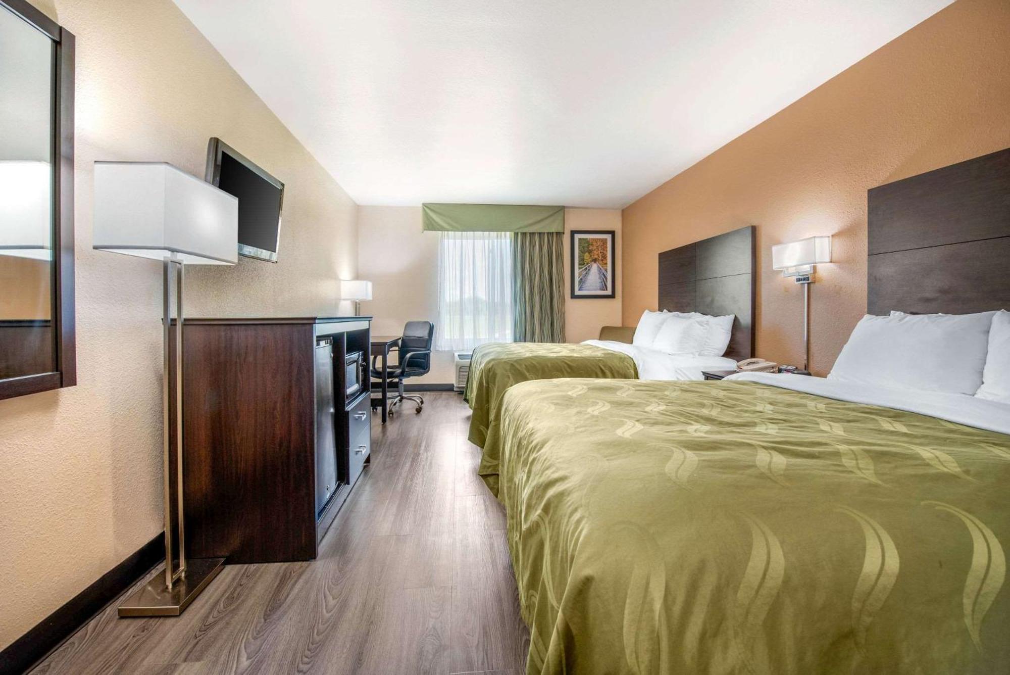 Quality Inn & Suites Brandenburg - Fort Knox Ngoại thất bức ảnh