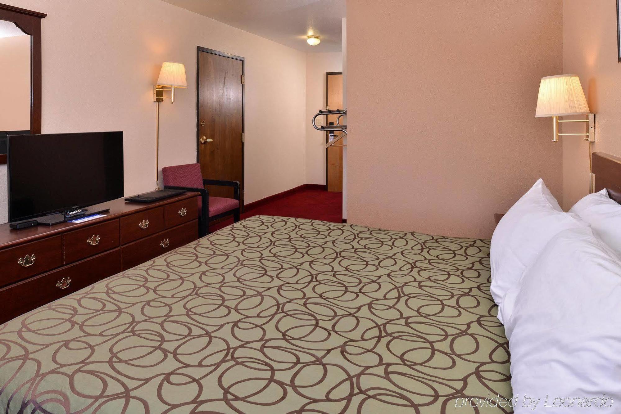 Quality Inn & Suites Brandenburg - Fort Knox Ngoại thất bức ảnh