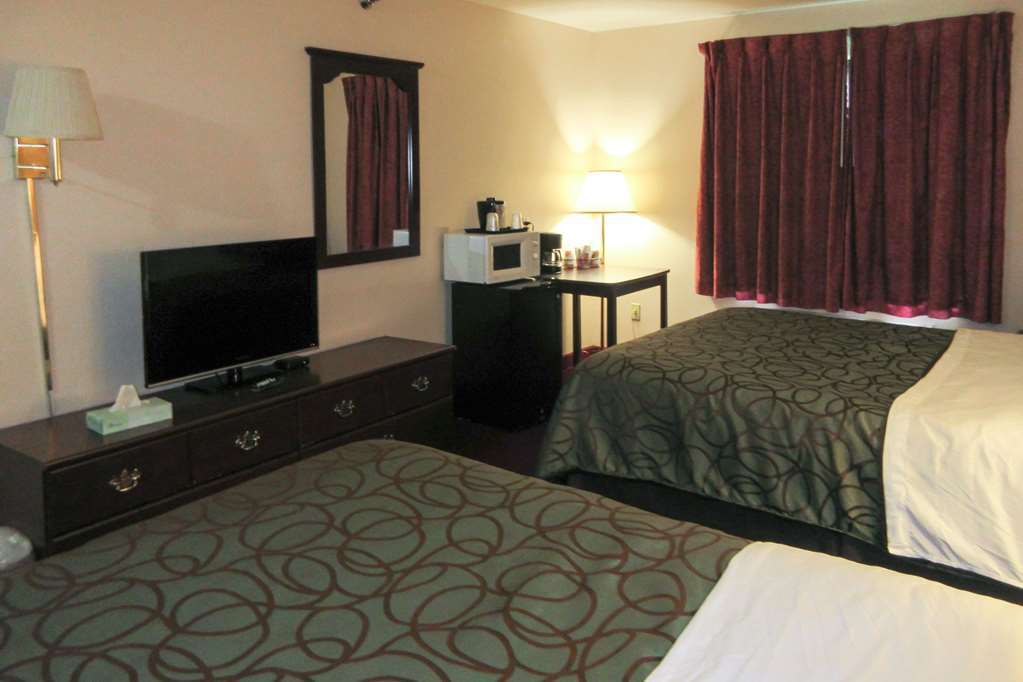 Quality Inn & Suites Brandenburg - Fort Knox Phòng bức ảnh